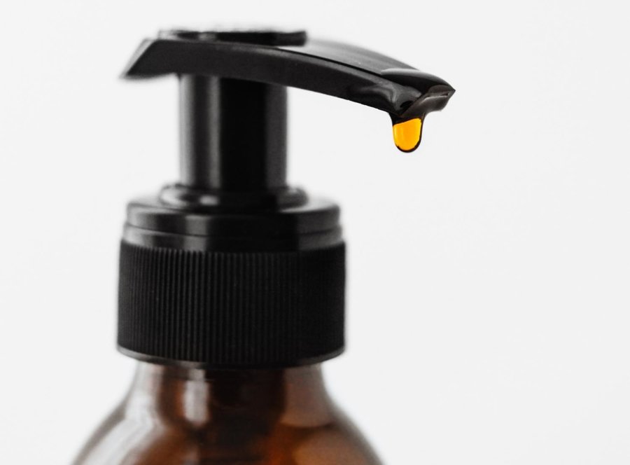 Rose-Himbeere - ein hydrophiles Öl zum Gesichtsreinigen und Entfernen von Make-up