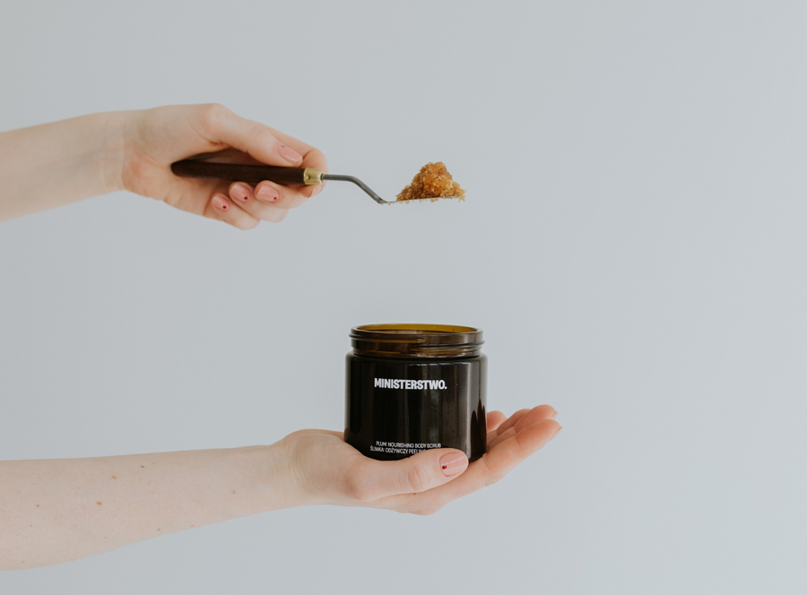 plum: body scrub