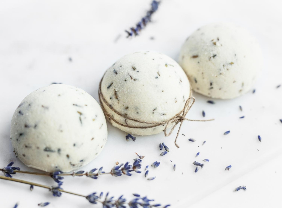 Lavender - bath bomb