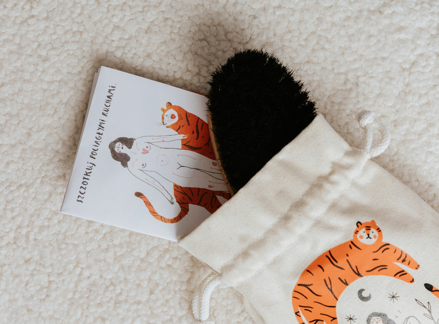Dry body brush, dark horse hair
